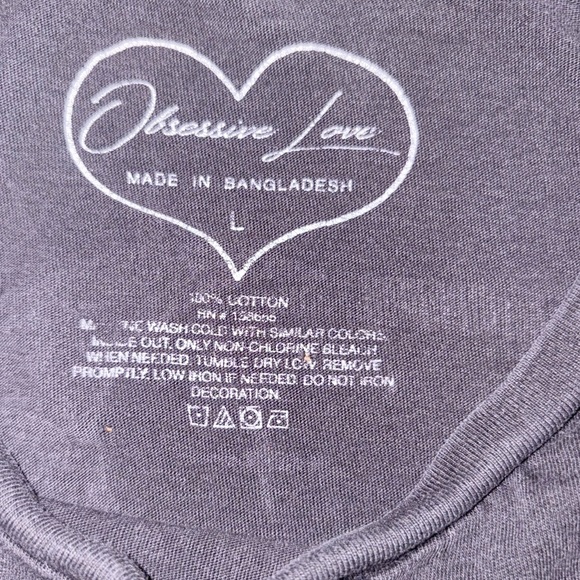 Obsessive Love Black Graphic Tee To The Moon And Back - Picture 13 of 14